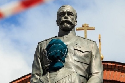 Мэрия Новосибирска заявила, что вопрос о сносе памятника Николаю II – не её компетенция