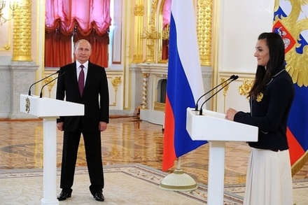 Владимир Путин в Кремле встретился с олимпийской сборной России