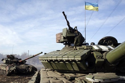 Представители ЛНР нашли у линии соприкосновения украинские танки