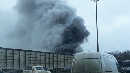 Пожар на складе в подмосковных Мытищах локализован
