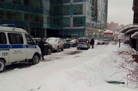 Предприниматель ранен в результате стрельбы в торговом центре Москвы