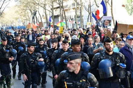 В Госдуме ожидают протесты в Европе из-за подорожания нефти и газа