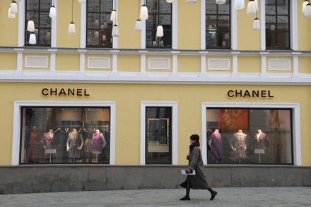 Адвокат назвала «абсолютно неправомерным» отказ Chanel продавать товары россиянам