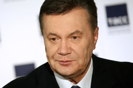 С Януковича сняли большую часть обвинений по событиям на Майдане