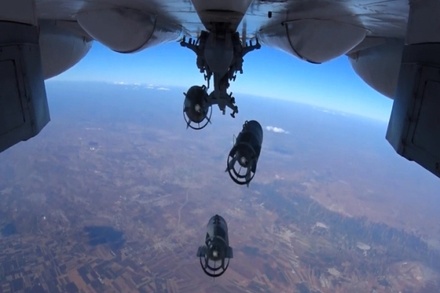 Российская авиация уничтожила в Сирии командный пункт «Джебхат ан-Нусры»