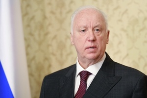 Александр Бастрыкин предложил впускать мигрантов в Россию «без жён, детей и бабушек»