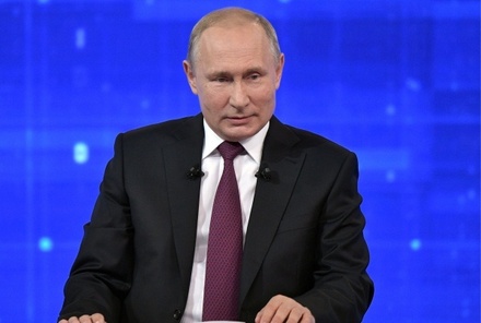 Владимир Путин согласился с тем, что жить россиянам стало тяжелее