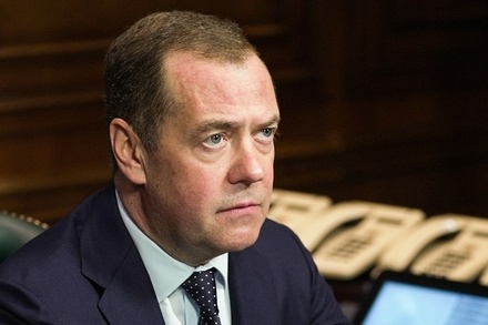 Дмитрий Медведев назвал капитуляцию Киева путём к миру
