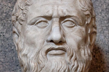 Искусственный интеллект помог обнаружить точное место захоронения философа Платона