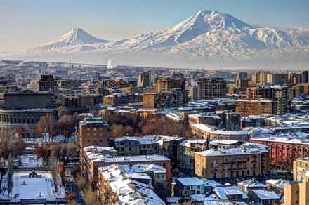В гостинице в центре Еревана нашли тело российского военного