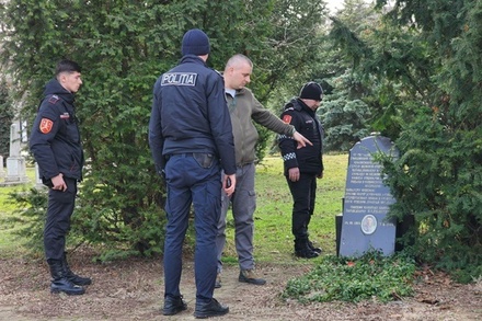В Кишинёве вандалы осквернили могилу героя Великой Отечественной войны