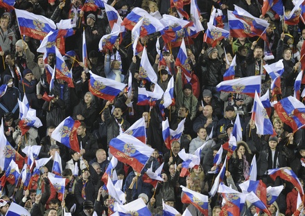 МОК не рекомендует проводить массовые акции с российским флагом на Олимпиаде