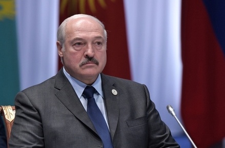 Лукашенко пригрозил сорвать подписание интеграционных документов с Россией