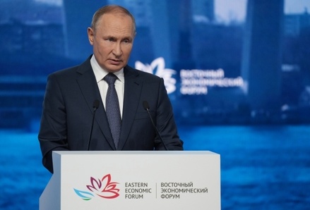 Владимир Путин заявил о прохождении Россией «пика самой сложной ситуации в экономике»
