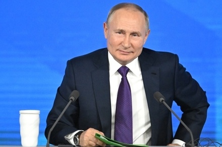 Путин назвал уникальными отношения России и Казахстана