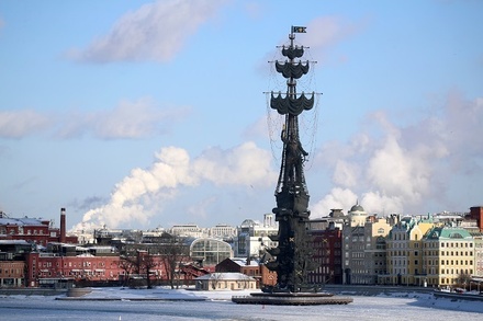 Памятник Петру I предложили перевезти из Москвы в Санкт-Петербург