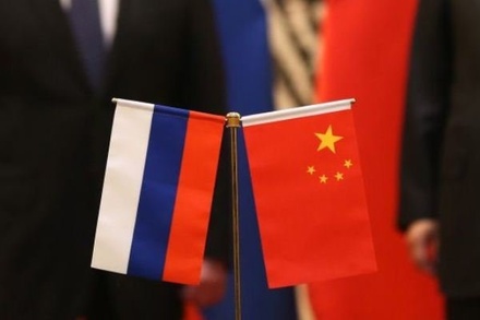 МИД КНР: Китай продолжит стратегическое партнёрство с РФ, несмотря на санкции США