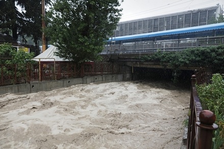 Мэр Ялты объявила о временном прекращении подачи воды