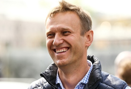 Все ограничения с Навального сняты после оплаты долга