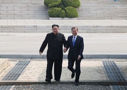 Лидеры КНДР и Южной Кореи обсудили денуклеаризацию полуострова