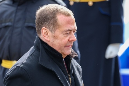Дмитрий Медведев назвал поездку президента Украины в Харьков прощальным визитом