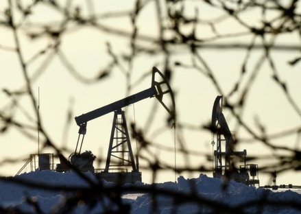 Эксперт по энергетике поддержал сокращение плана по добыче нефти странами ОПЕК+