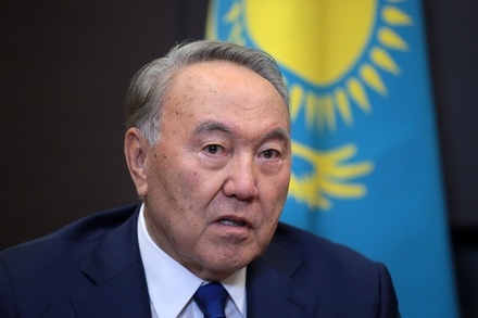 Назарбаев поручил подготовить указ о переходе на латинский алфавит