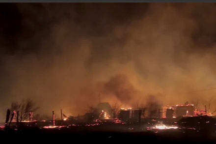 Сотрудники МЧС локализовали пожар в Улан-Удэ