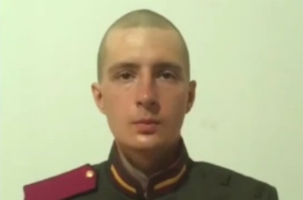 СМИ назвали причину нервного срыва у солдата на параде Победы