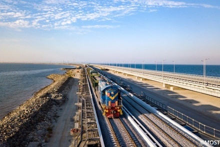 Железную дорогу к Крымскому мосту перенесут из-за древнего города