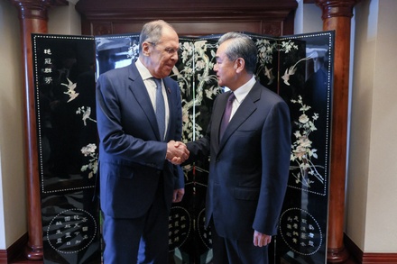 Лавров: отношения России и Китая благодаря лидерам вышли на беспрецедентный уровень