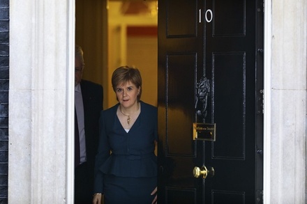 Первый министр Шотландии считает «жёсткий» Brexit экономической катастрофой 