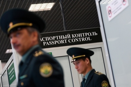 Таллин получил от Москвы список лиц, которым запрещён въезд в Россию