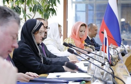 Эльвира Набиуллина обсудила с главой ЦБ Ирана расчёты в национальных валютах