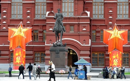 На Манежной площади может появиться новый памятник Жукову
