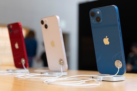 В cервисных центрах сообщили о дефиците запчастей для iPhone