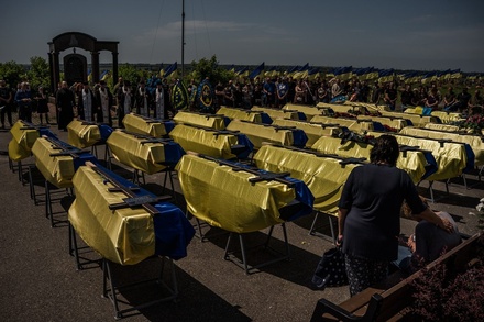 Военный эксперт сообщил о нехватке земли на Украине под могилы 