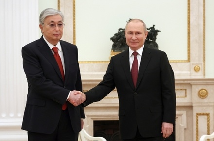 В Сочи начались переговоры президентов России и Казахстана