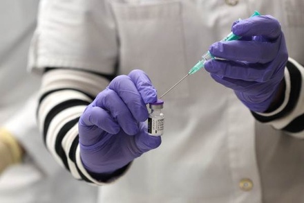 В двух странах обнаружили поддельную вакцину Pfizer