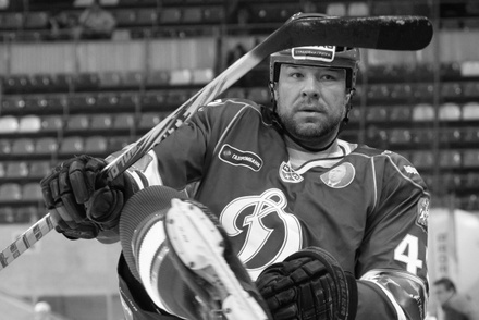 Умер экс-игрок клубов НХЛ и КХЛ Крис Саймон