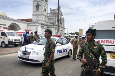 Число жертв взрывов в церквях и отелях на Шри-Ланке увеличилось до 185