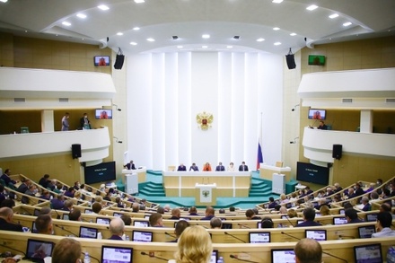 Совет Федерации одобрил сразу несколько резонансных законопроектов