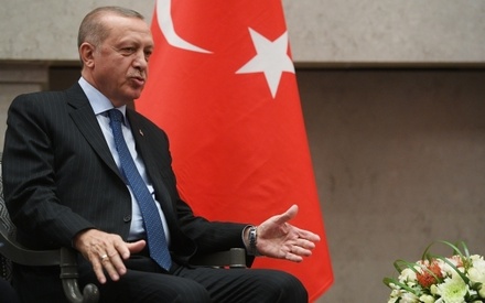 Эрдоган: Турция не намерена спрашивать разрешения в вопросах покупки С-400