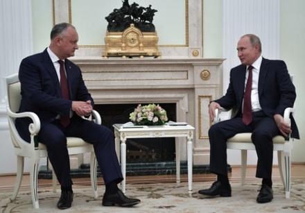 Президент Молдавии после встречи с Путиным сообщил о скидке на газ