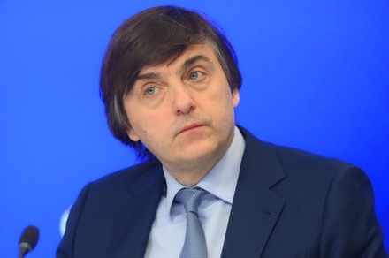 Сергей Кравцов поддержал возвращение букварей в школы