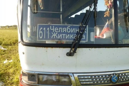 В крупном ДТП в Казахстане двое граждан России погибли, 11 пострадали