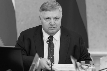 Первый вице-губернатор ХМАО Геннадий Бухтин умер от осложнений, связанных с COVID-19