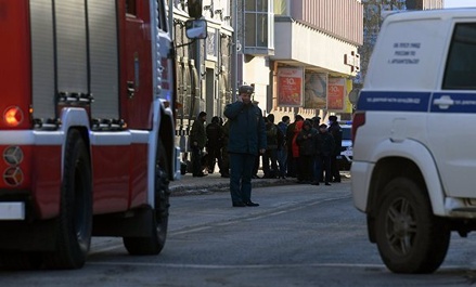В Архангельске усилены меры безопасности после взрыва в здании ФСБ