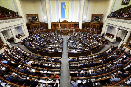 Верховная Рада на год продлила закон об особом статусе Донбасса