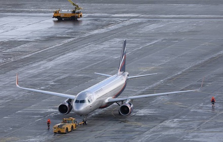 Самолёт «Аэрофлота» произвёл экстренную посадку в аэропорту Ростова